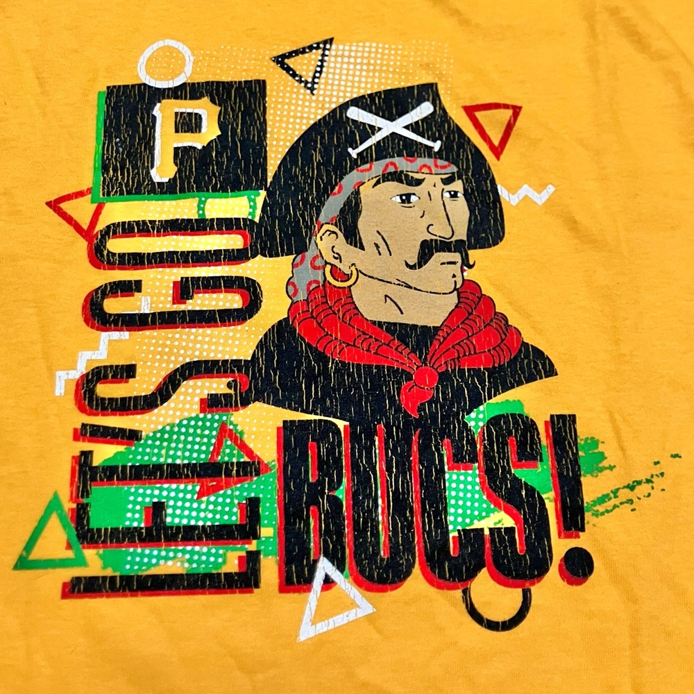 Pittsburgh Pirates T-Shirt Adult Unisex XL Let’s Go Bucs Retro Logo NWOT Yellow